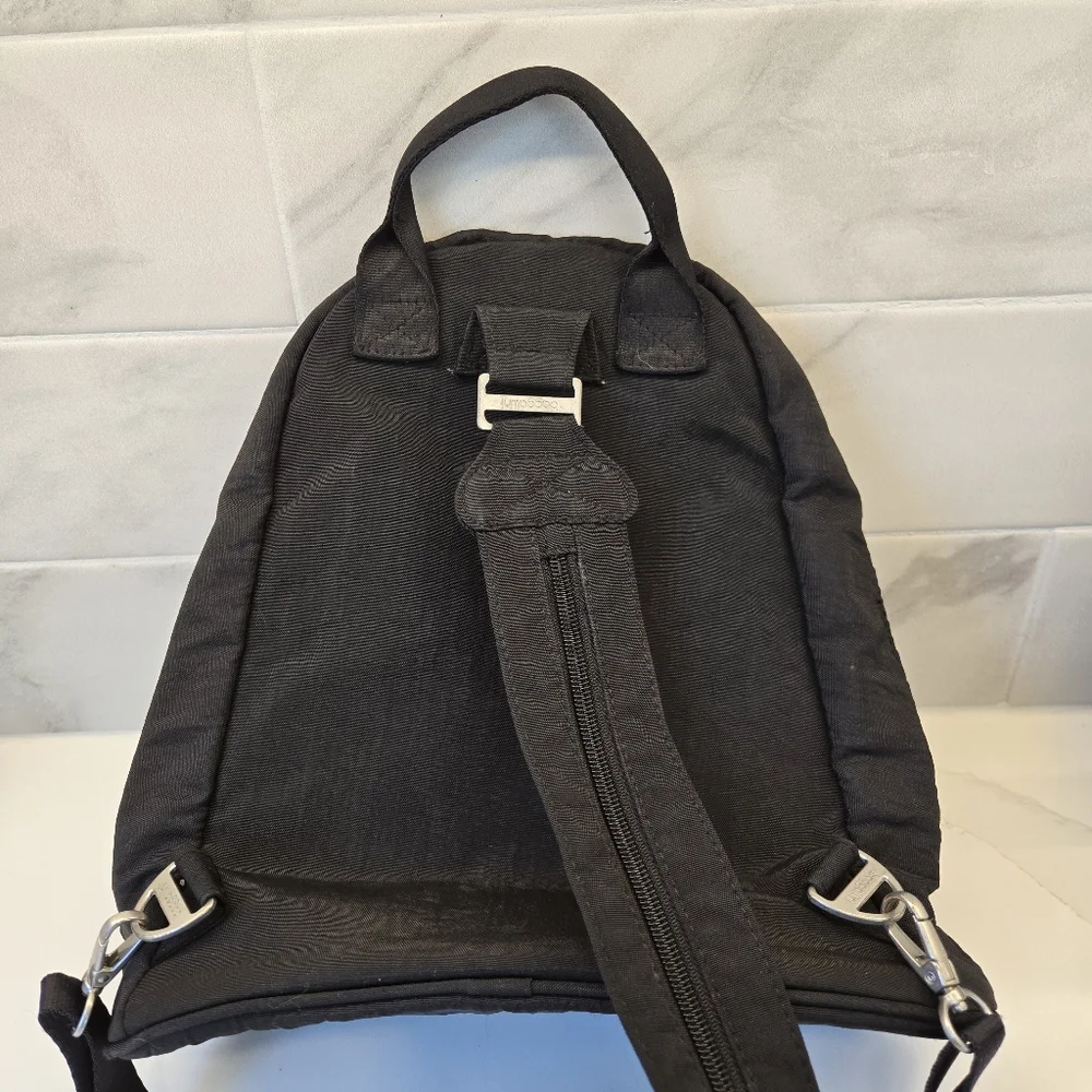 Baggallini Convertible Backpack Black‎ Travel Lightweight Pockets